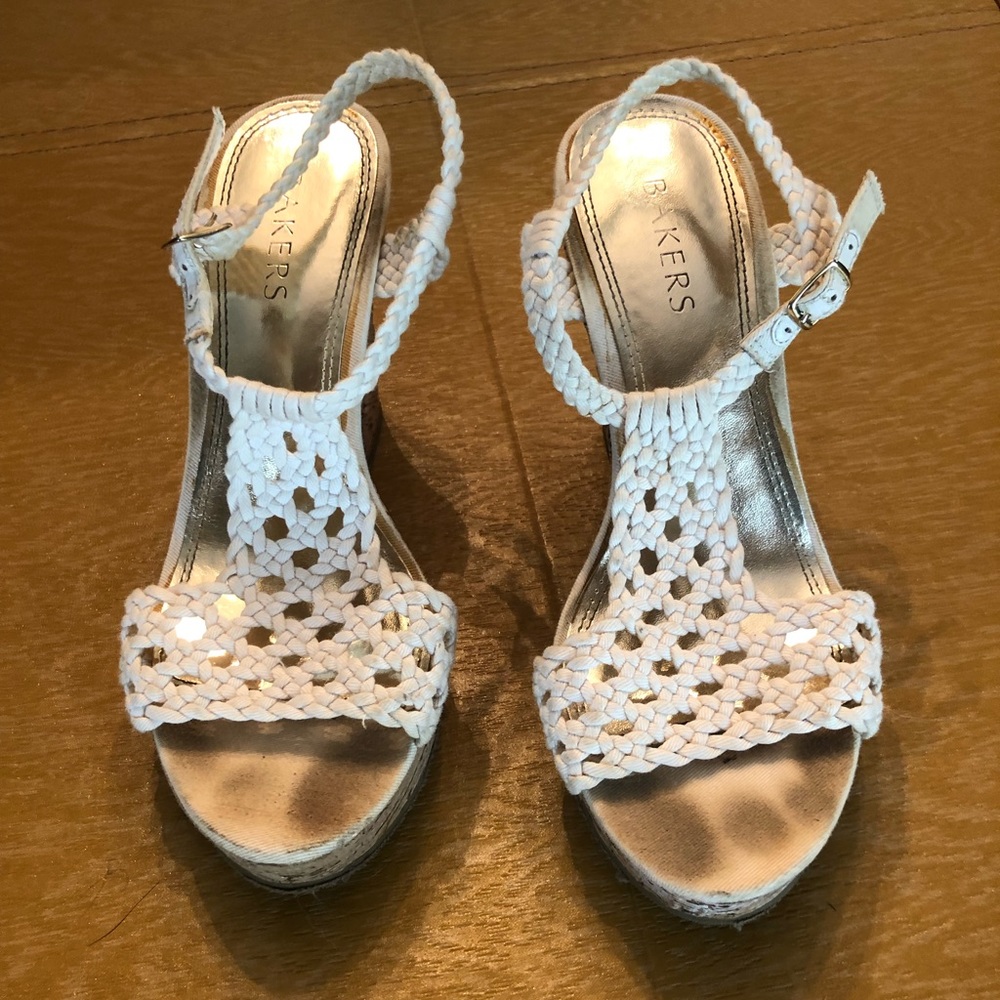White cord and cork wedges